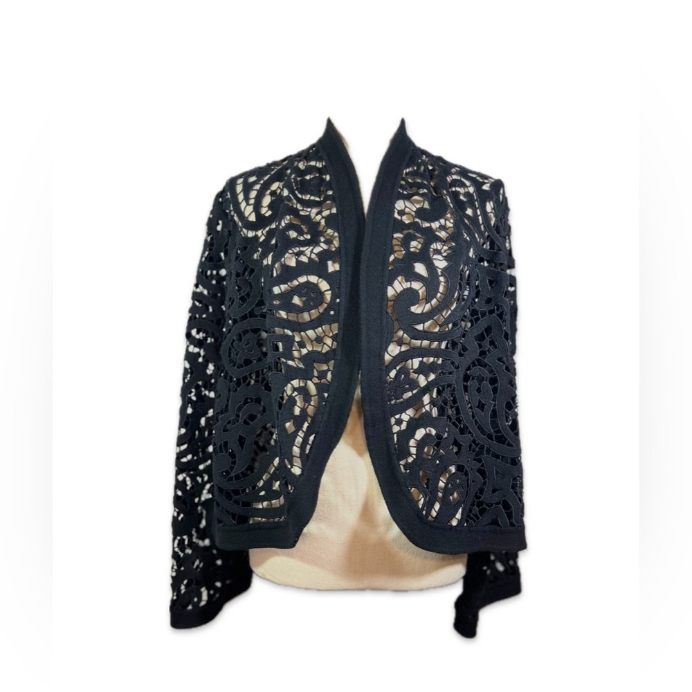 Linda Allard Ellen Tracy Black Wool Jacket Women’s Size 2 Laser Cut Look